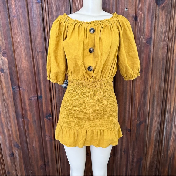 Zara Linen Mini Dress - Picture 4 of 10